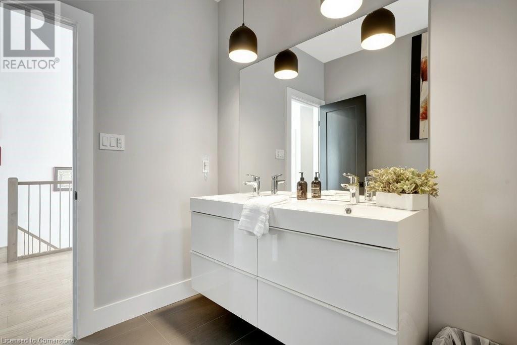 2208 Red Thorne Avenue, London, Ontario  N6P 0E9 - Photo 31 - 40742527
