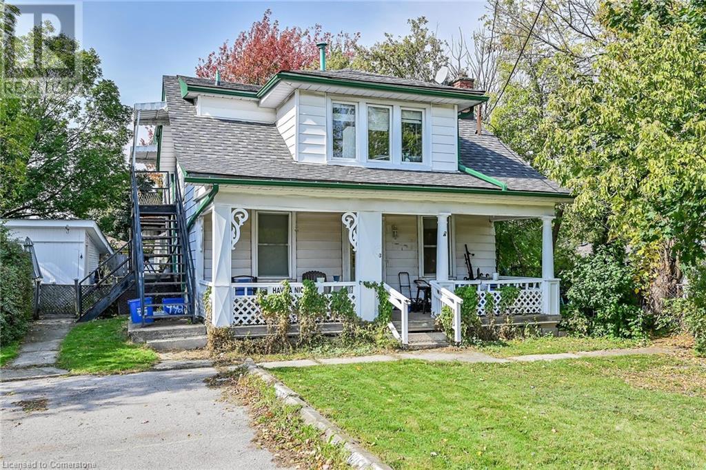 942 UPPER GAGE Avenue, Hamilton, Ontario