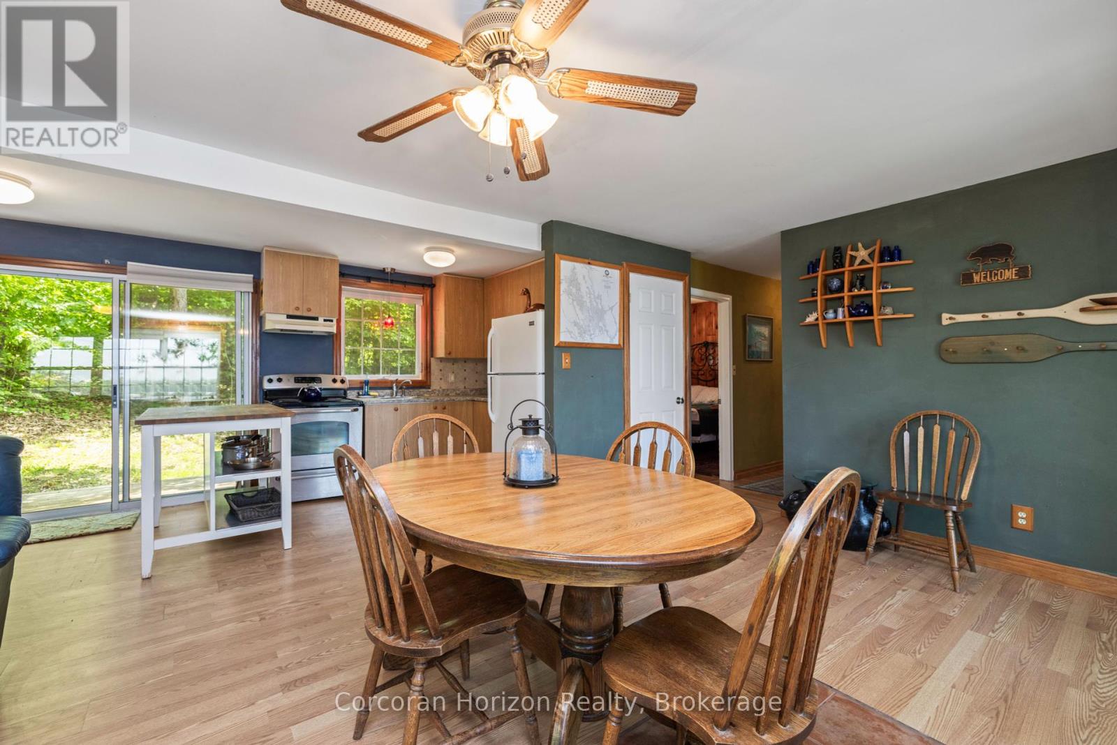 215 Sanctuary Road, Georgian Bay, Ontario  L0K 1S0 - Photo 19 - X12229053