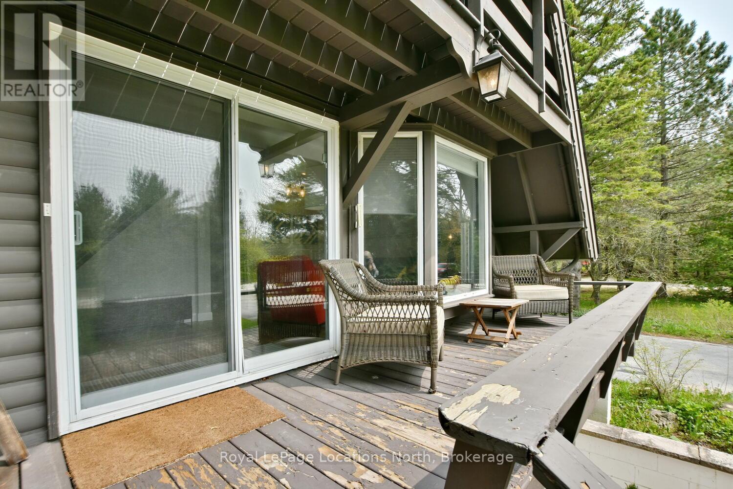 113 Alpine Crescent, Blue Mountains, Ontario  N0H 2E0 - Photo 3 - X12229298