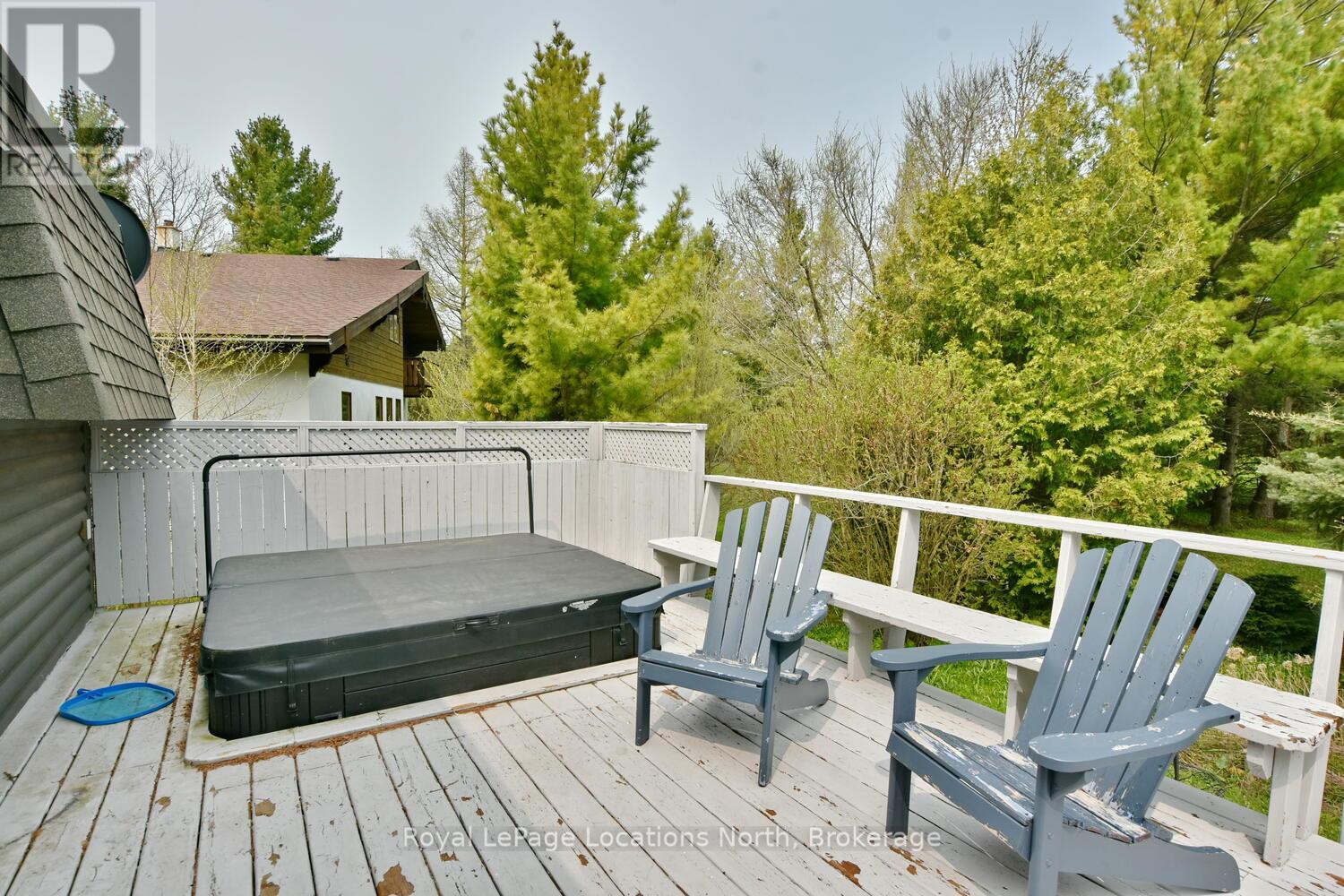 113 Alpine Crescent, Blue Mountains, Ontario  N0H 2E0 - Photo 6 - X12229298