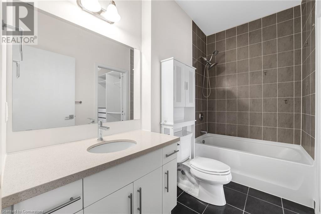 690 King Street W Unit# 14, Kitchener, Ontario  N2H 5L8 - Photo 16 - 40738459