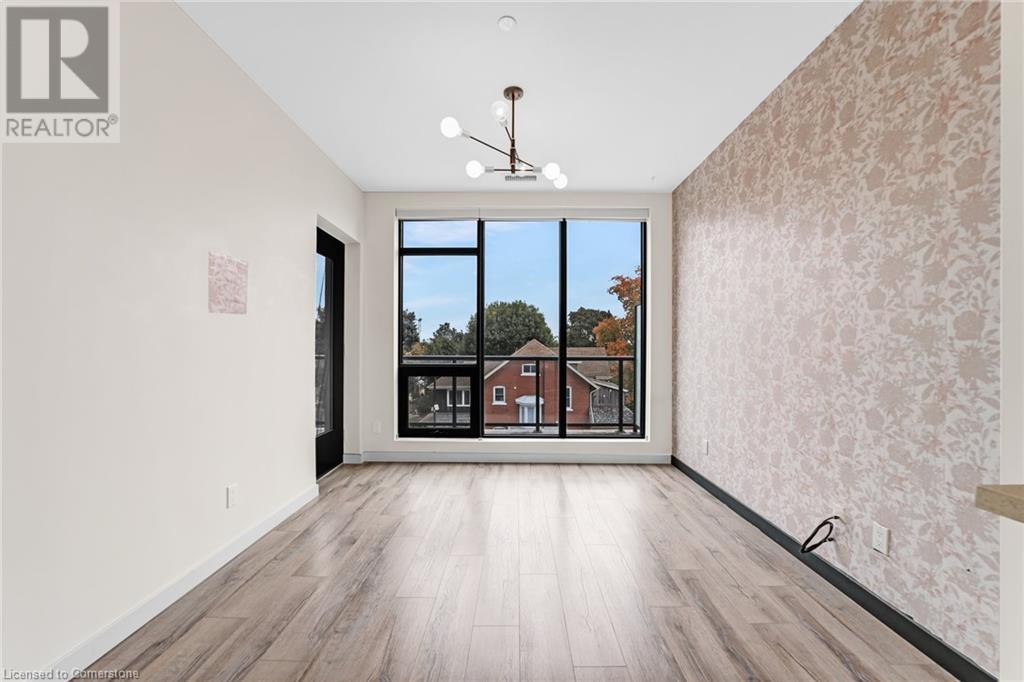 690 King Street W Unit# 14, Kitchener, Ontario  N2H 5L8 - Photo 8 - 40738459