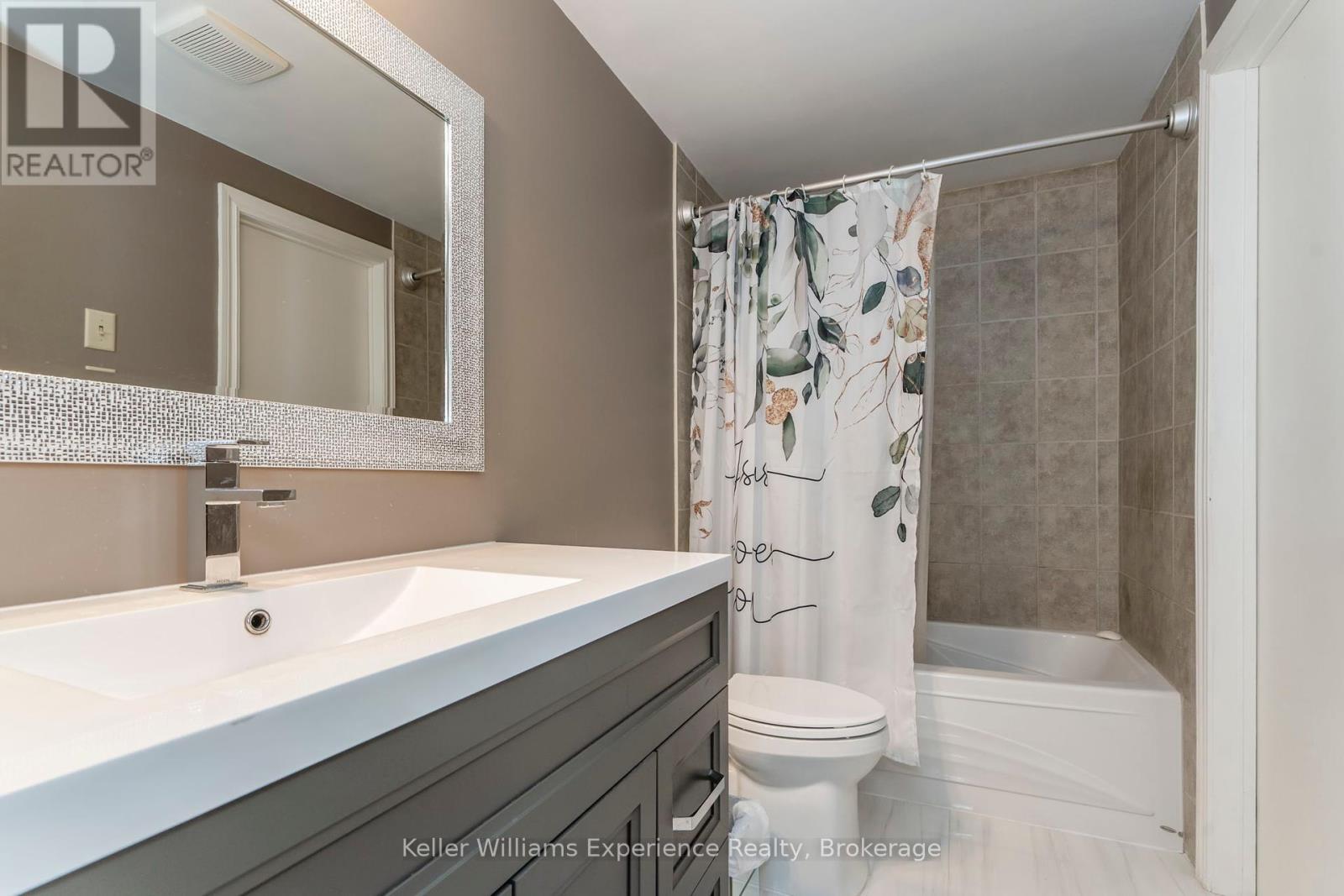23 Corbett Drive, Barrie, Ontario  L4M 5T1 - Photo 13 - S12229341