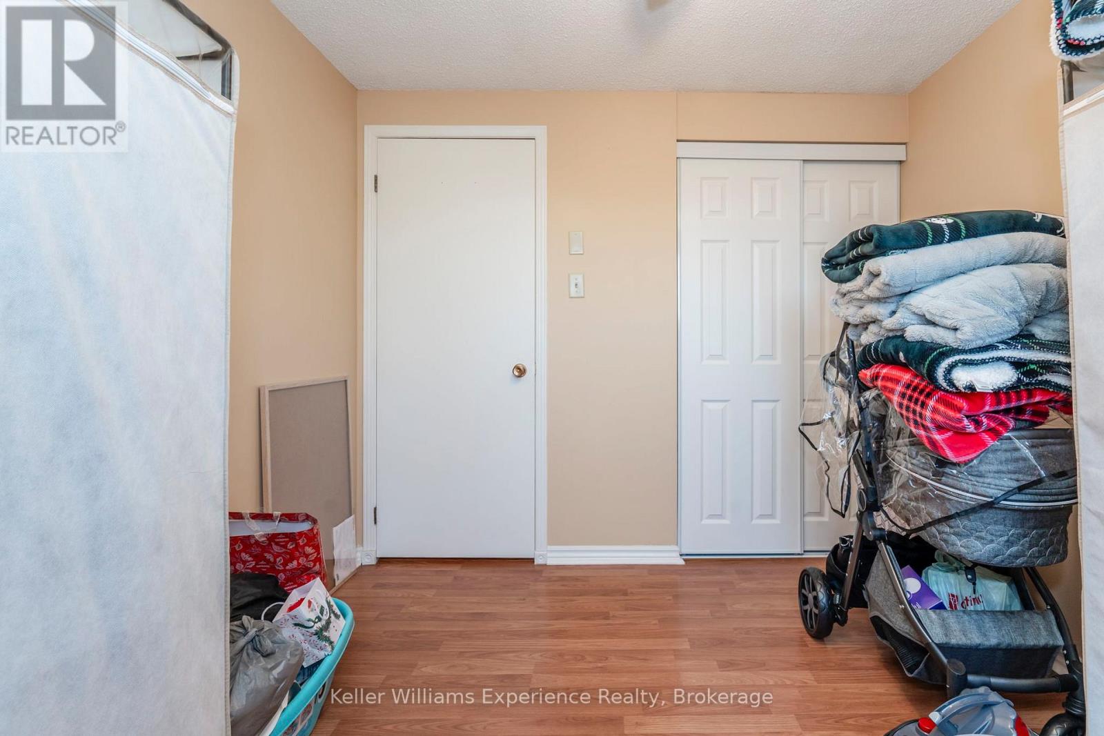23 Corbett Drive, Barrie, Ontario  L4M 5T1 - Photo 14 - S12229341