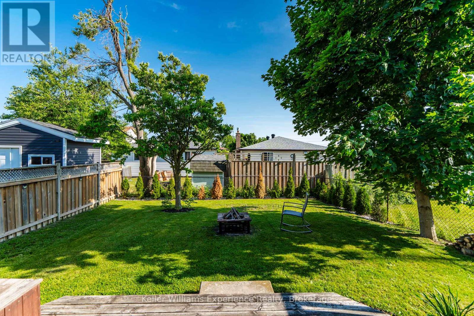 23 Corbett Drive, Barrie, Ontario  L4M 5T1 - Photo 18 - S12229341