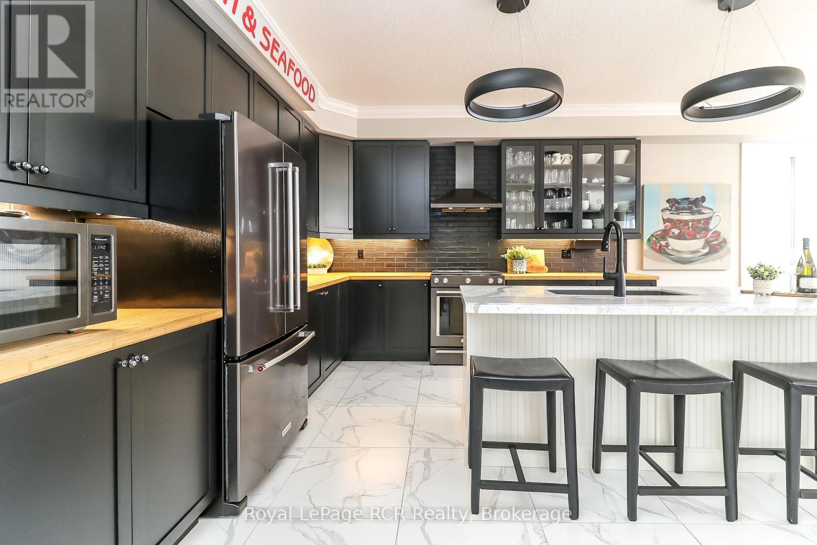 17 Gilpin Crescent, Collingwood, Ontario  L9Y 0Z2 - Photo 5 - S12229524