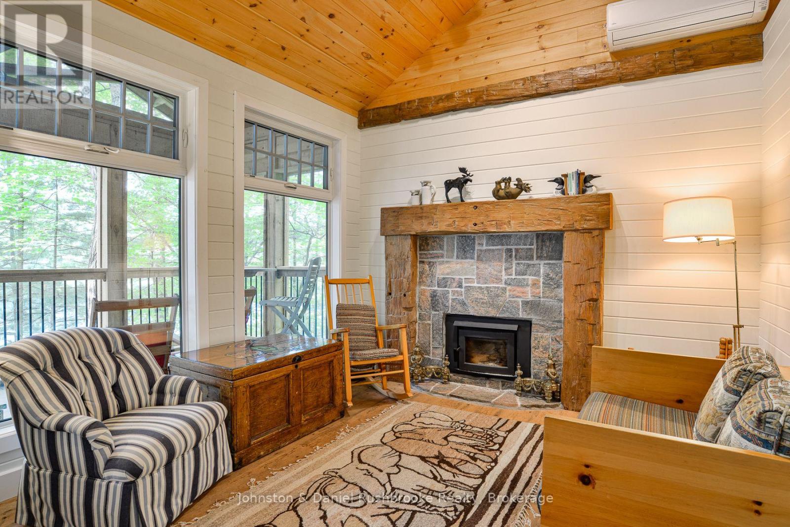 1875 N Muldrew Lake Road, Gravenhurst, Ontario  P1P 1R2 - Photo 28 - X12229396