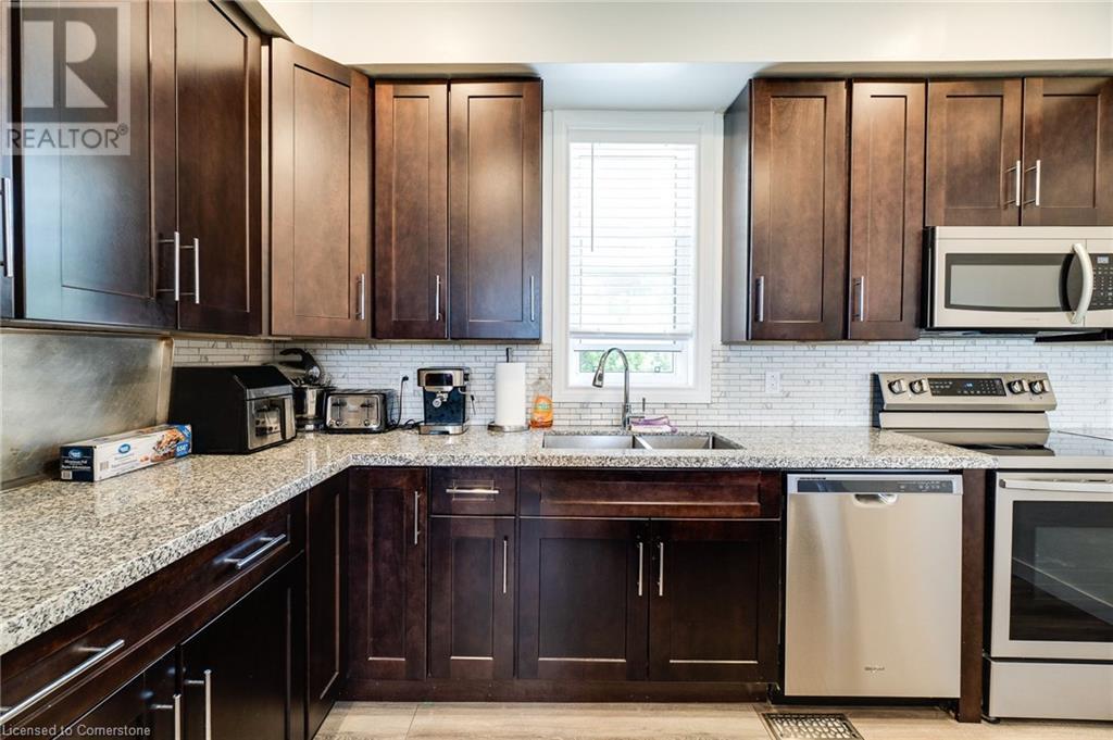 151 Lancaster Street E, Kitchener, Ontario  N2H 1M9 - Photo 10 - 40742387