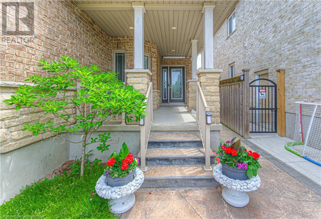 7 Yates Avenue, Cambridge, Ontario  N1P 0A3 - Photo 3 - 40742607