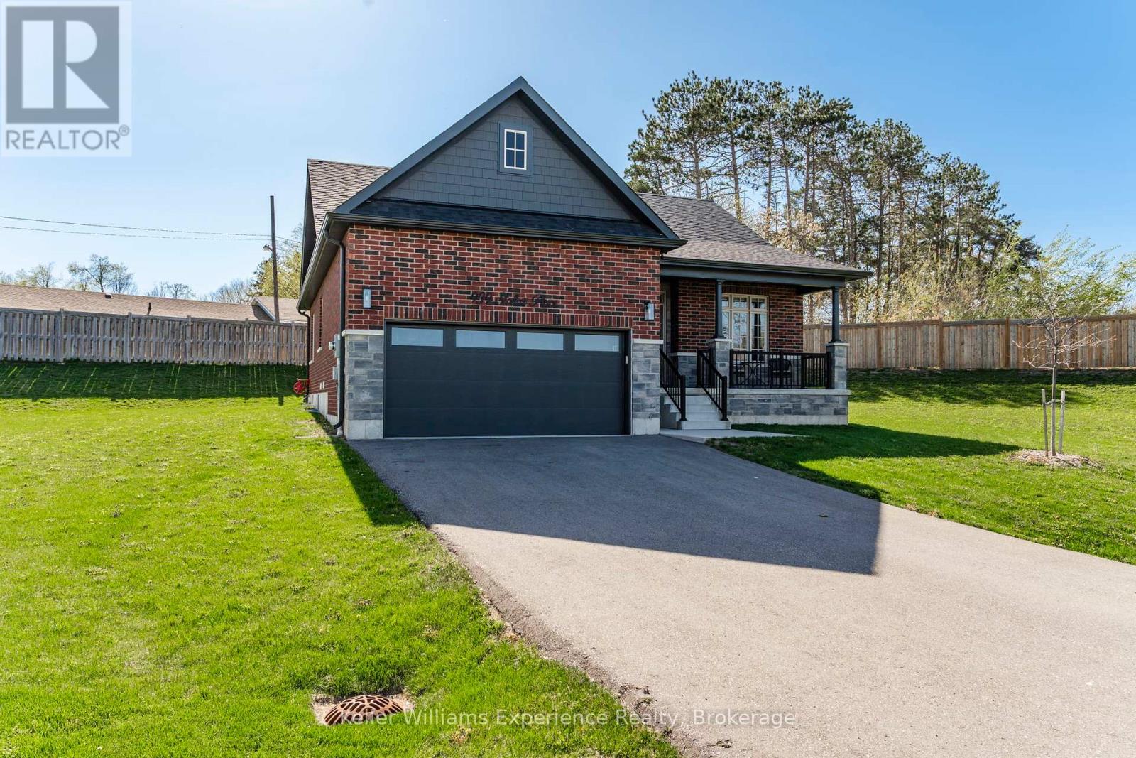939 Stollar Place, Midland, Ontario  L4R 0A6 - Photo 2 - S12229566