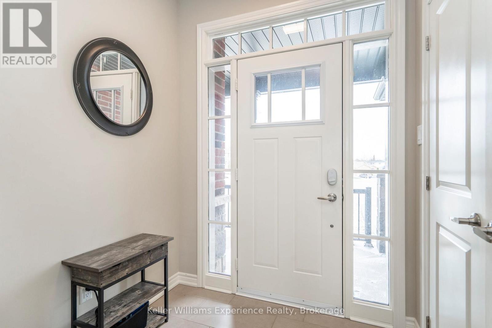 939 Stollar Place, Midland, Ontario  L4R 0A6 - Photo 4 - S12229566