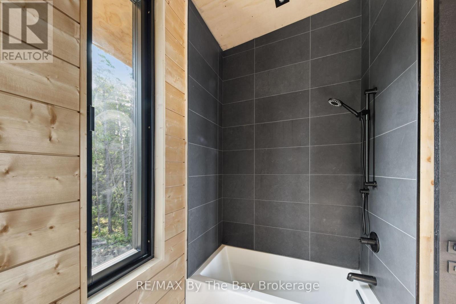 11324 Island 1810/bone Island, Georgian Bay, Ontario  L0K 1S0 - Photo 35 - X12229600