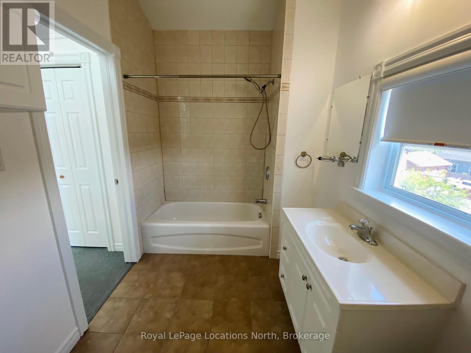 2 - 23 Saint Marie Street, Collingwood, Ontario  L9Y 3J9 - Photo 14 - S12229691