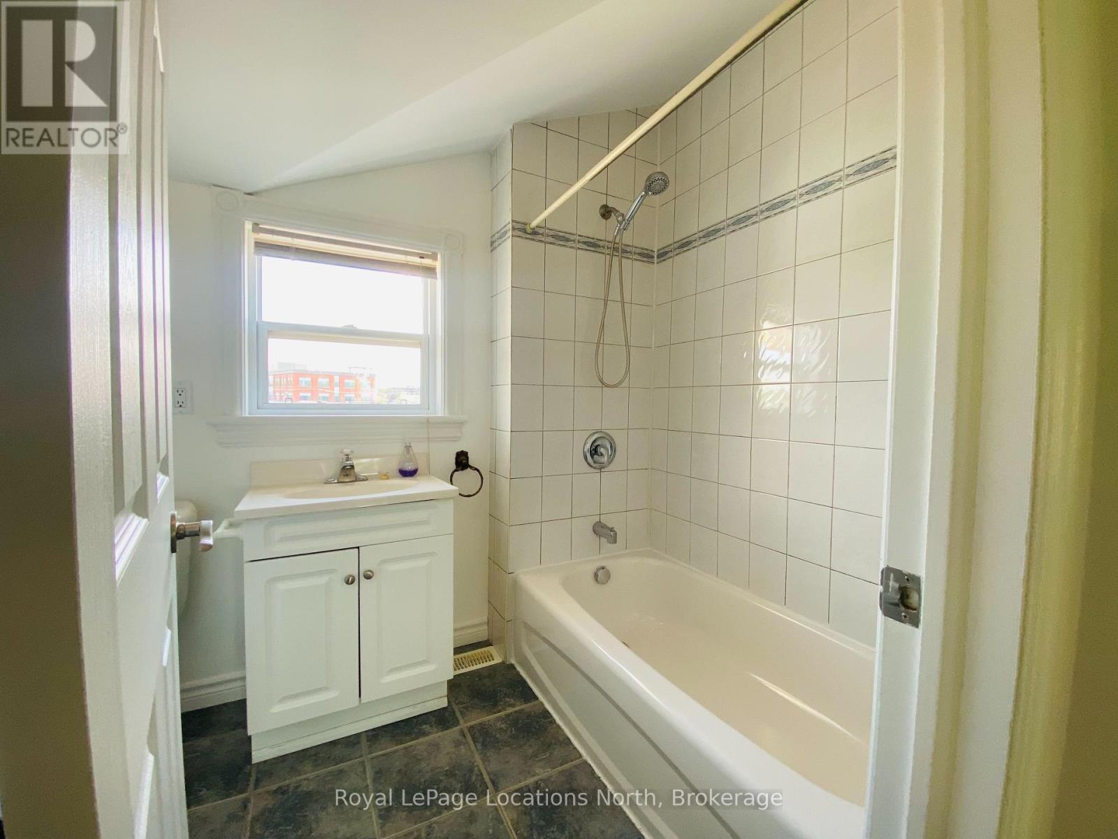3 - 23 Saint Marie Street, Collingwood, Ontario  L9Y 3J9 - Photo 12 - S12229704