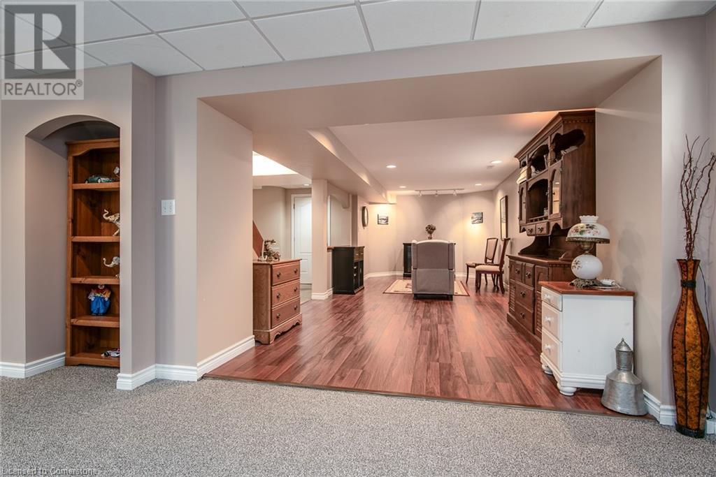 110 Deer Ridge Drive, Kitchener, Ontario  N2P 2K9 - Photo 32 - 40742474