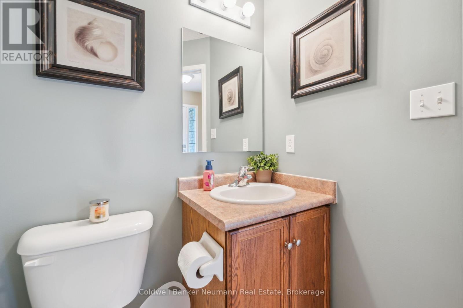 60 Hasler Crescent, Guelph, Ontario  N1L 0A3 - Photo 23 - X12229646