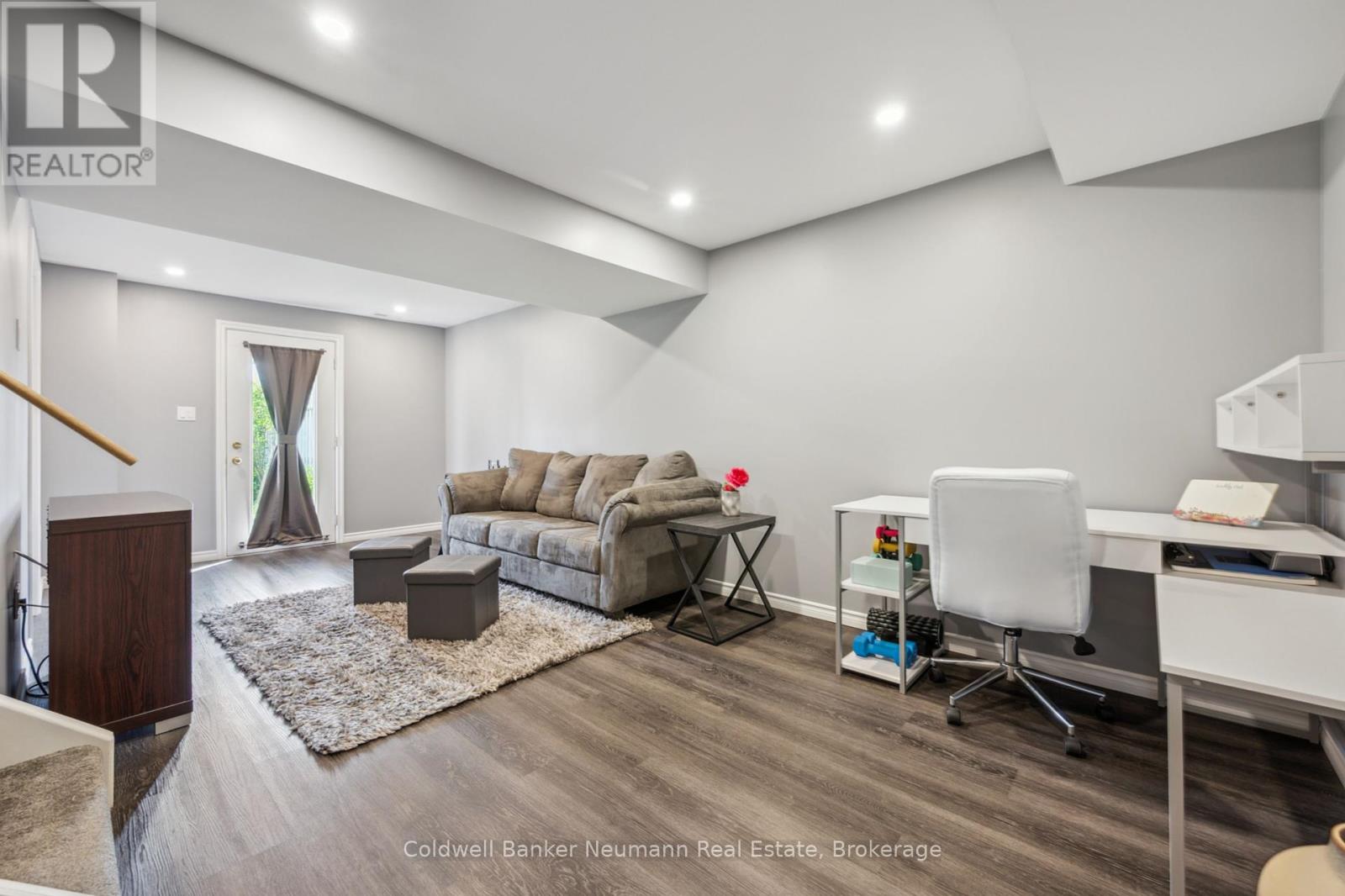60 Hasler Crescent, Guelph, Ontario  N1L 0A3 - Photo 30 - X12229646