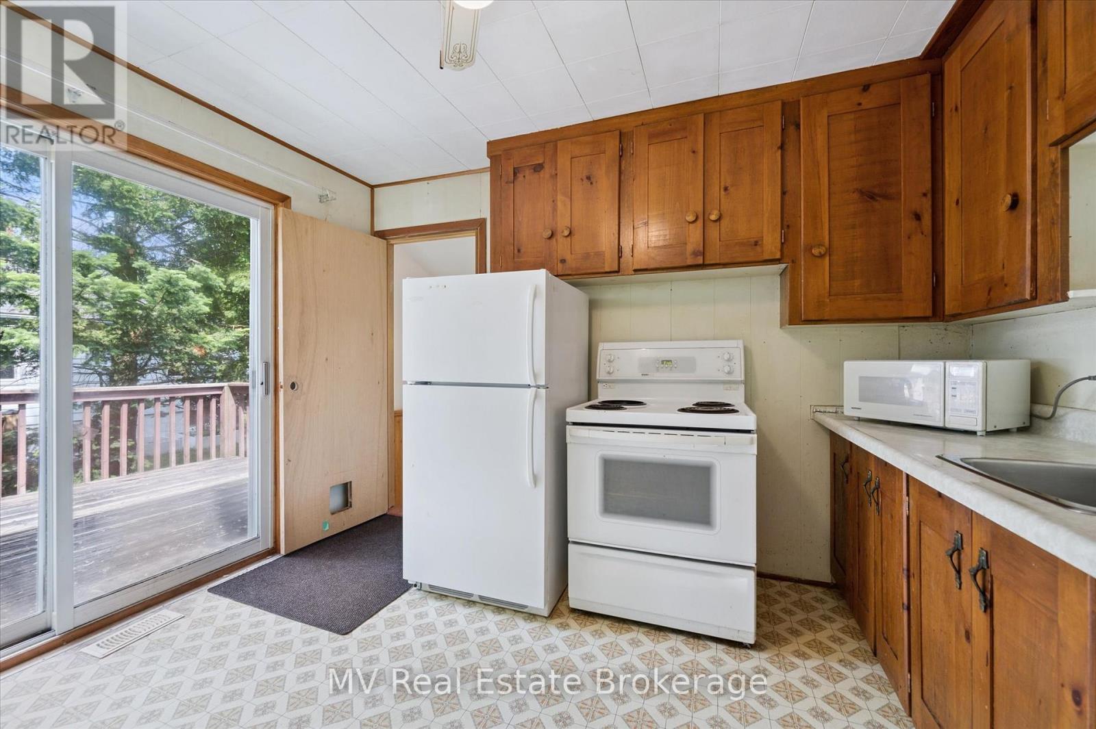 164 Graham Street, Centre Wellington, Ontario  N1M 1B8 - Photo 16 - X12229665