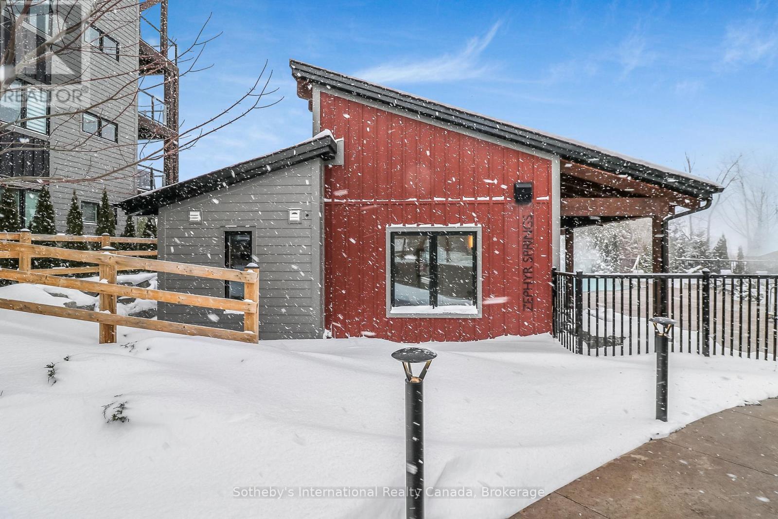 207 - 10 Beausoleil Lane, Blue Mountains, Ontario  L9Y 0R4 - Photo 18 - X12229769