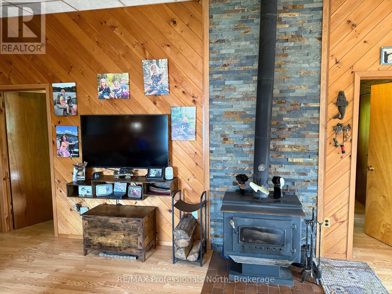 11437 Devils Lake Wao, Minden Hills, Ontario  K0M 2L1 - Photo 13 - X12229851