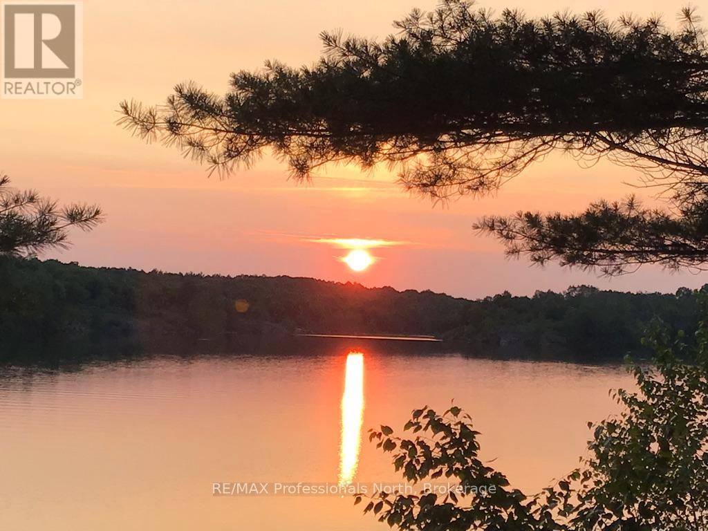 11437 Devils Lake Wao, Minden Hills, Ontario  K0M 2L1 - Photo 31 - X12229851