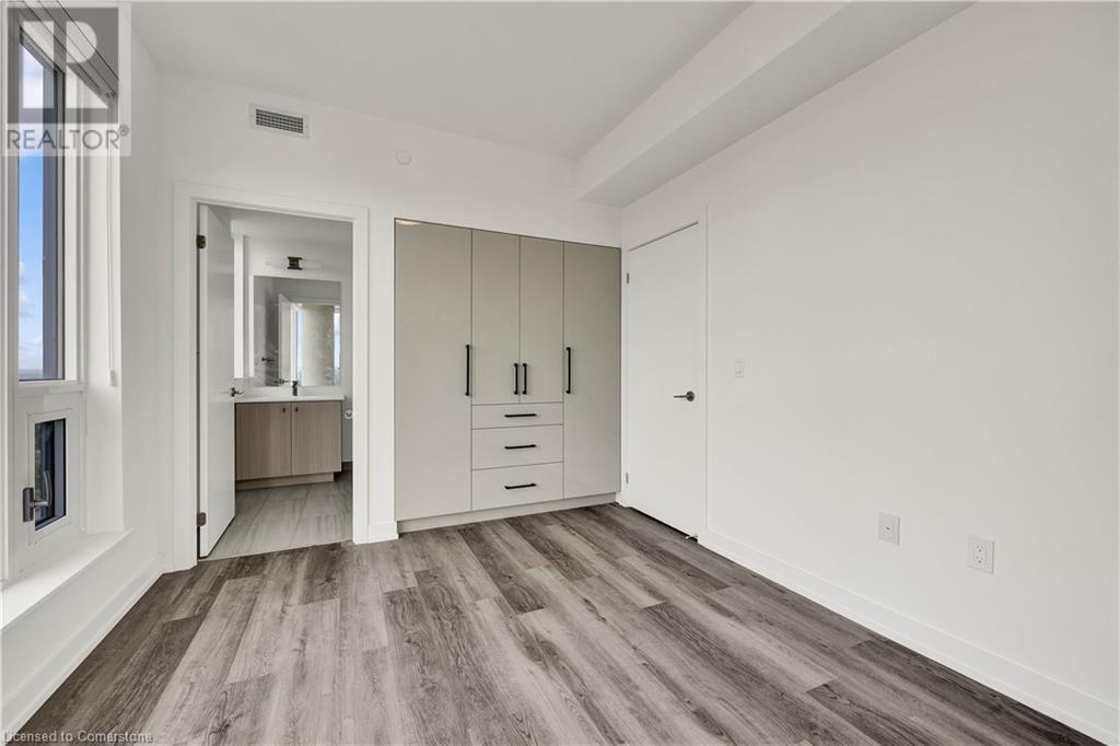 15 Wellington Street S Unit# 1709, Kitchener, Ontario  N2G 0E4 - Photo 5 - 40742788