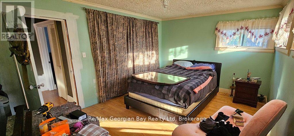 295 Duck Bay Road, Tay, Ontario  L0K 2C0 - Photo 16 - S12230047