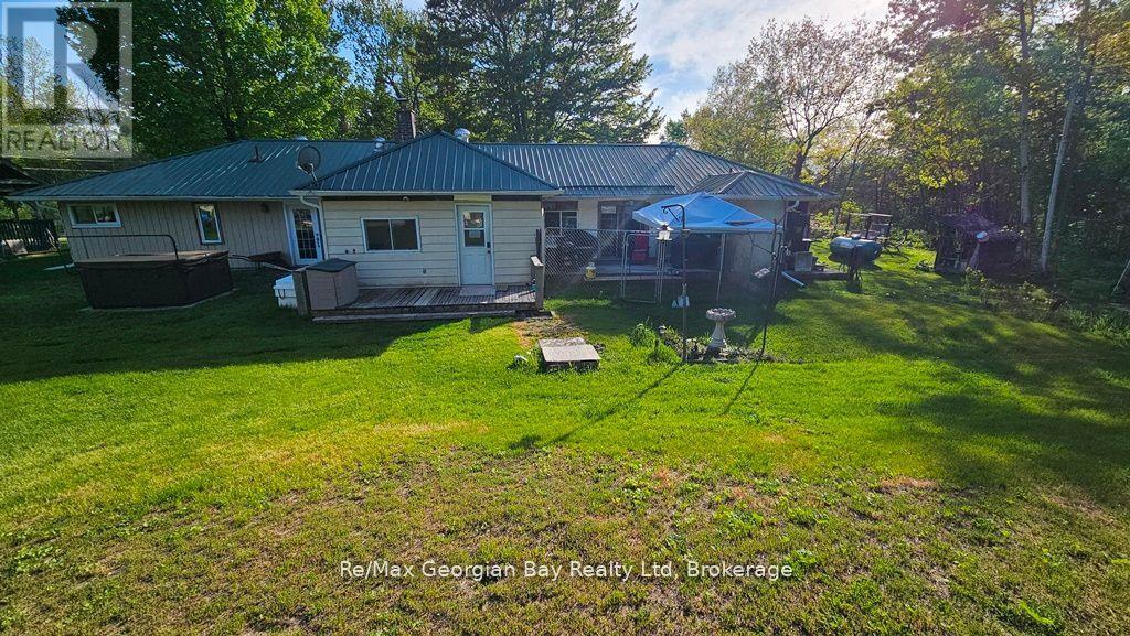 295 Duck Bay Road, Tay, Ontario  L0K 2C0 - Photo 33 - S12230047
