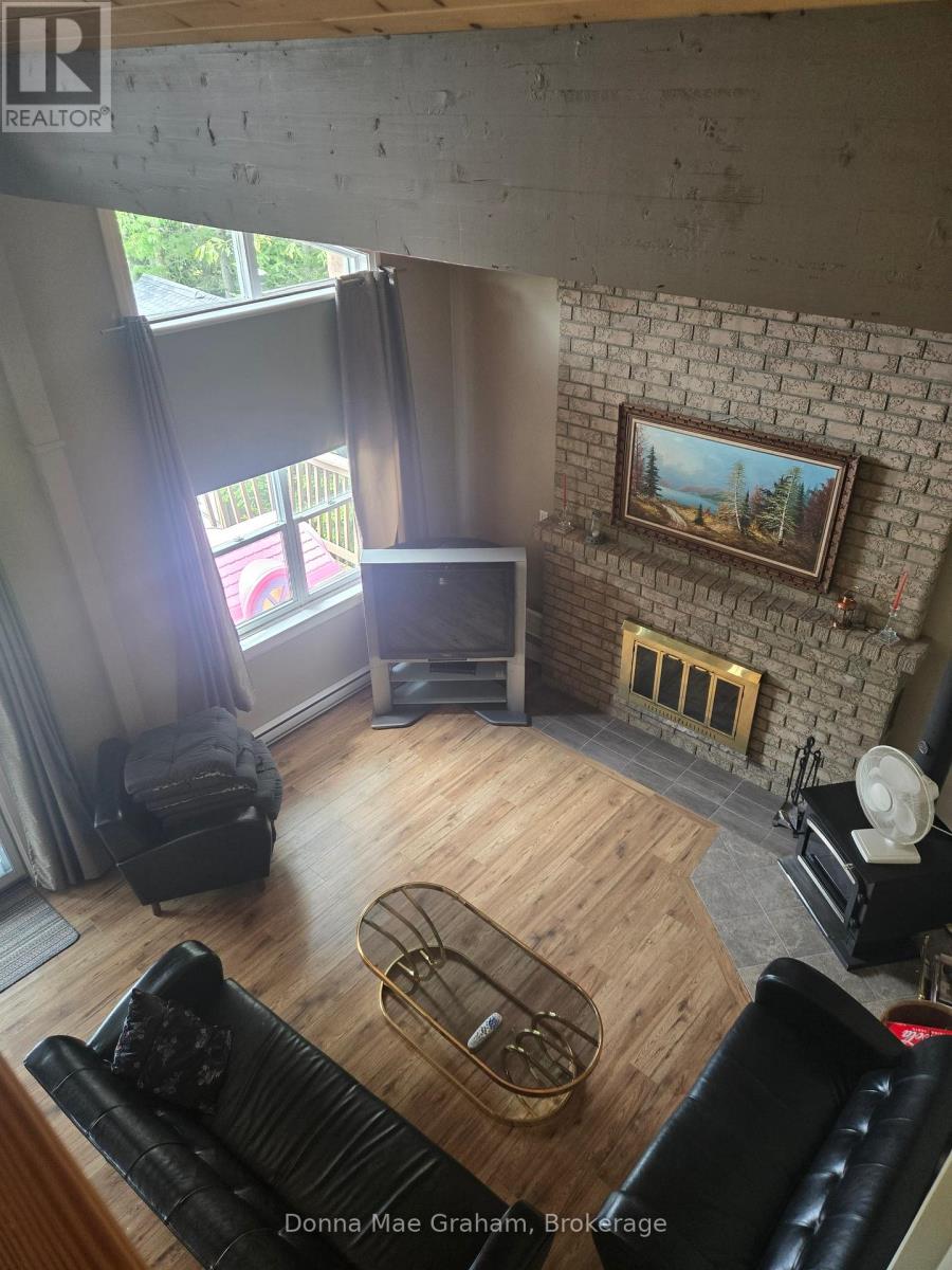 1020 Granite Lane N, Highlands East, Ontario  K0M 1R0 - Photo 5 - X12229968