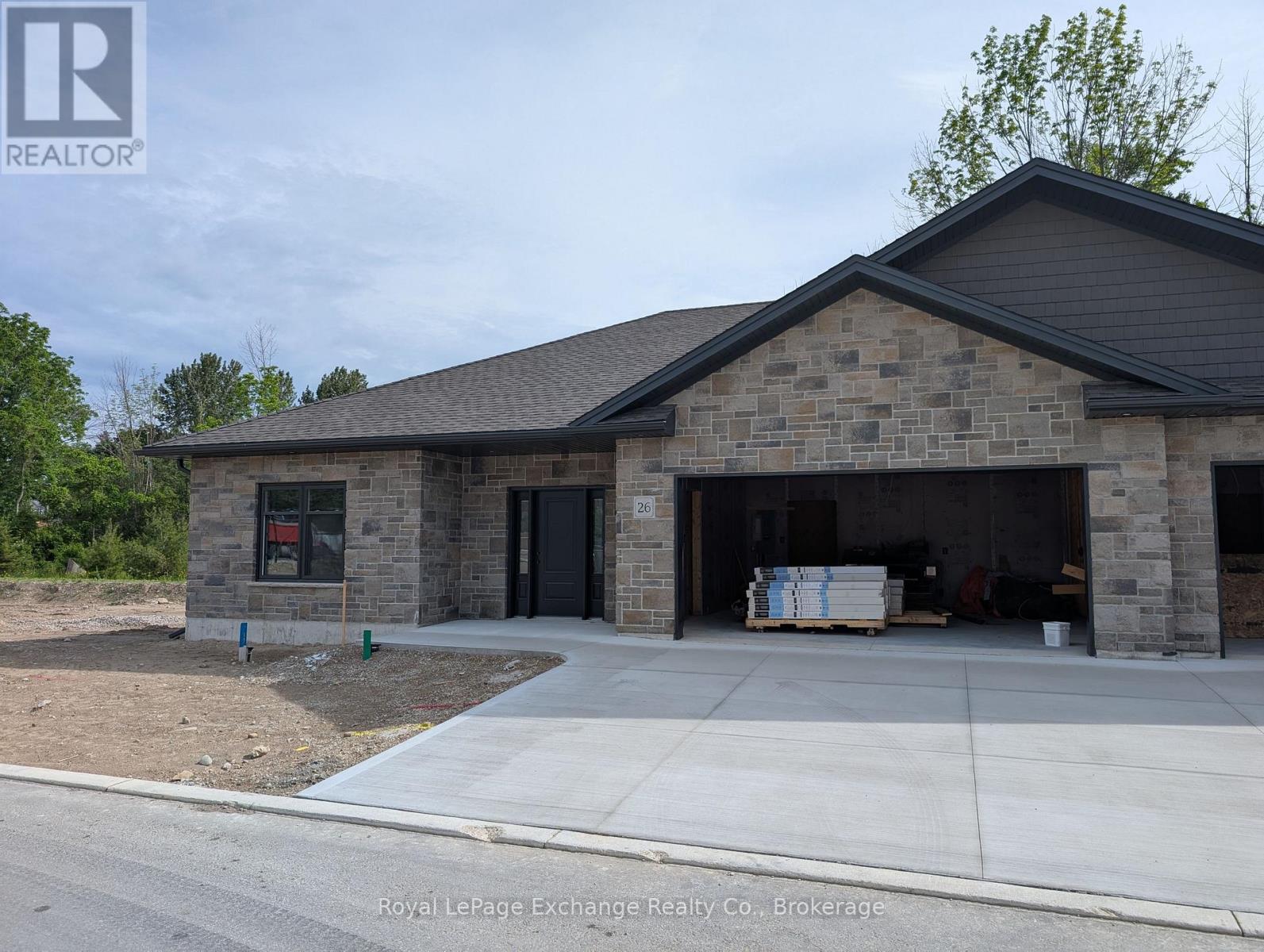 26 - 1182 Queen Street, Kincardine, Ontario  N2Z 1G4 - Photo 1 - X12229972