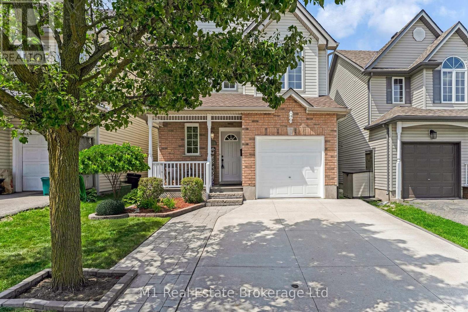 125 Marcy Crescent, Cambridge, Ontario  N3C 4H6 - Photo 1 - X12229998