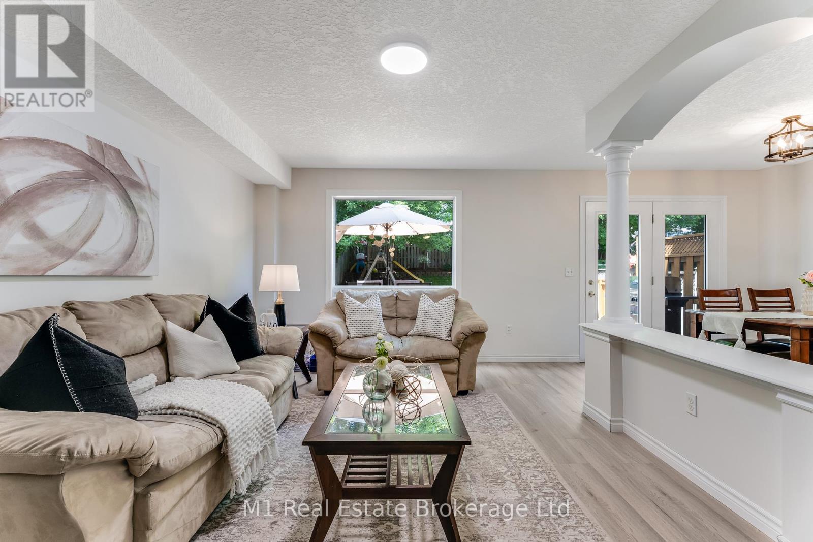 125 Marcy Crescent, Cambridge, Ontario  N3C 4H6 - Photo 11 - X12229998