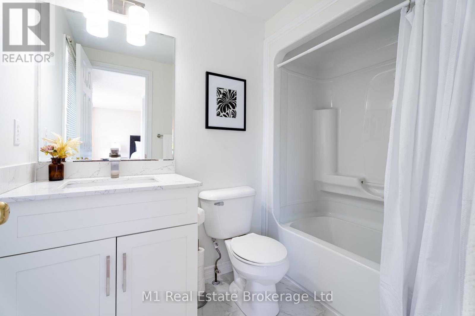 125 Marcy Crescent, Cambridge, Ontario  N3C 4H6 - Photo 24 - X12229998