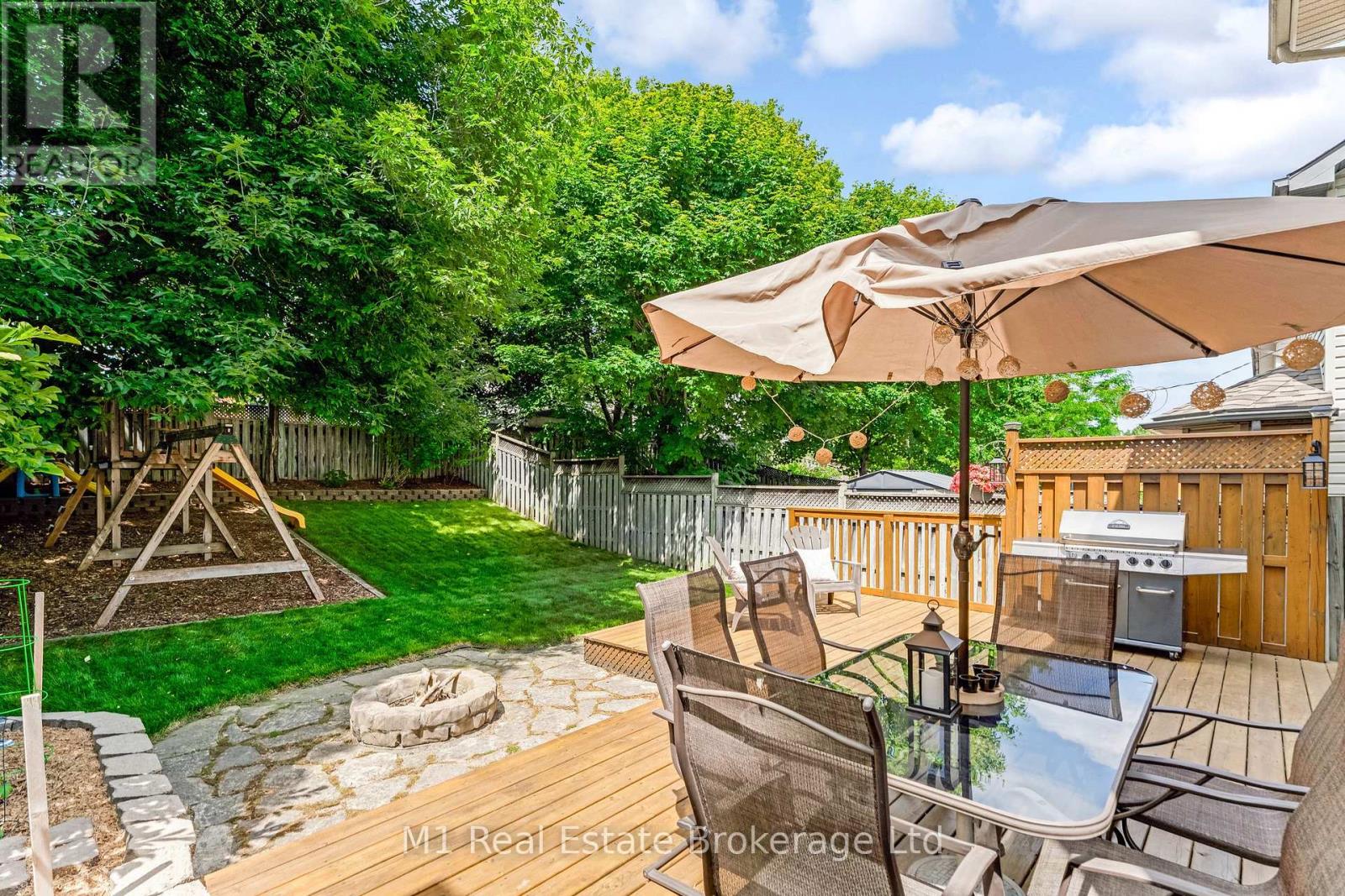 125 Marcy Crescent, Cambridge, Ontario  N3C 4H6 - Photo 42 - X12229998