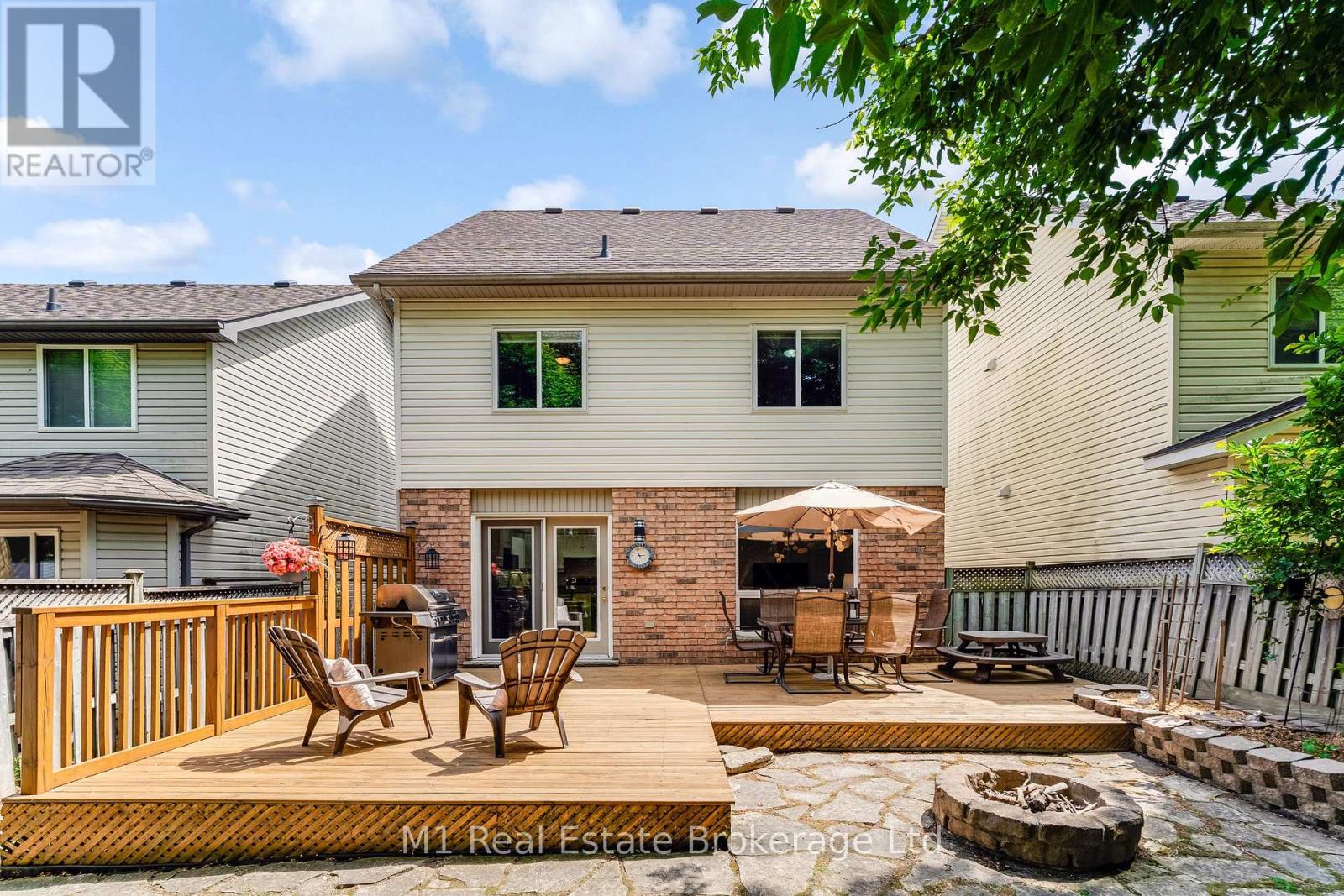 125 Marcy Crescent, Cambridge, Ontario  N3C 4H6 - Photo 44 - X12229998