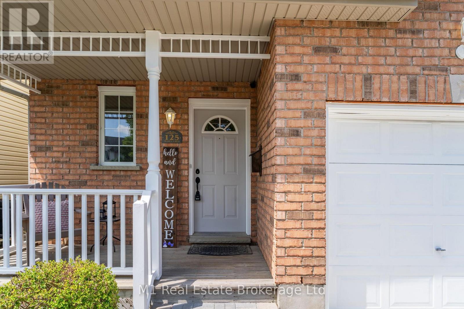 125 Marcy Crescent, Cambridge, Ontario  N3C 4H6 - Photo 7 - X12229998