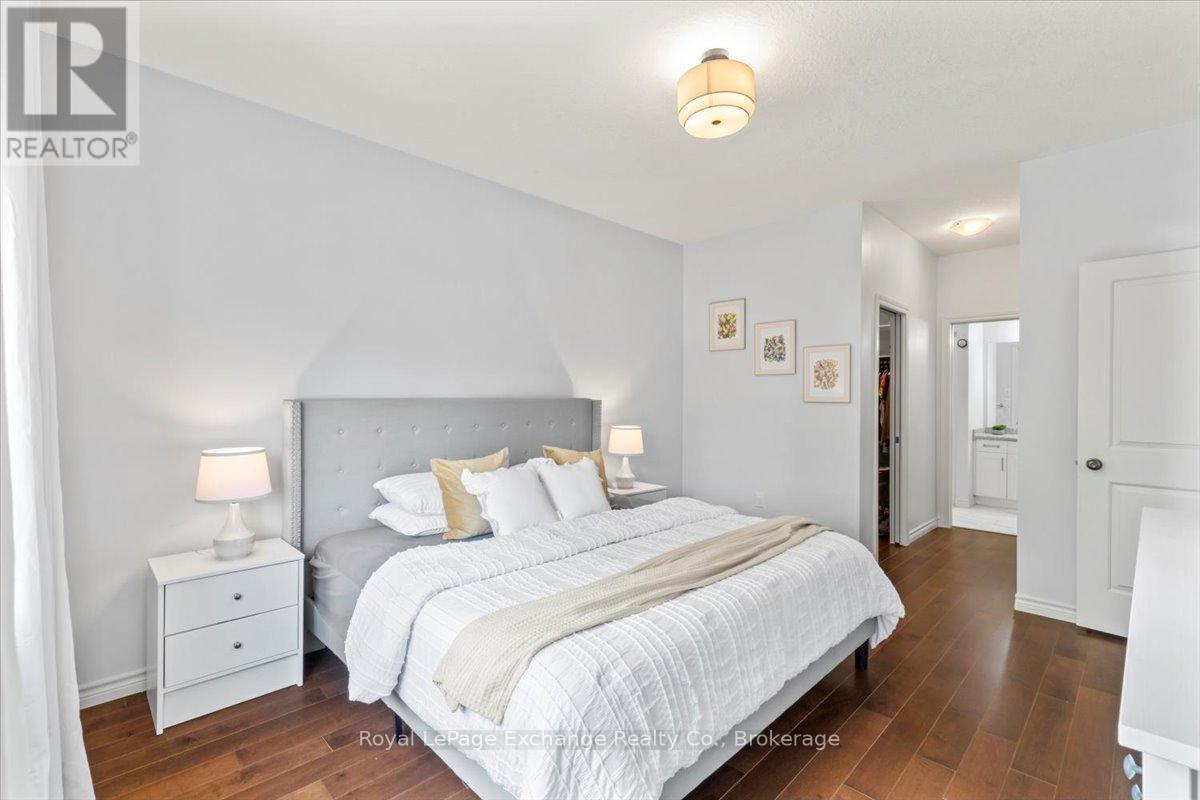 313 Stickel Street, Saugeen Shores, Ontario  N0H 2C1 - Photo 14 - X12230021