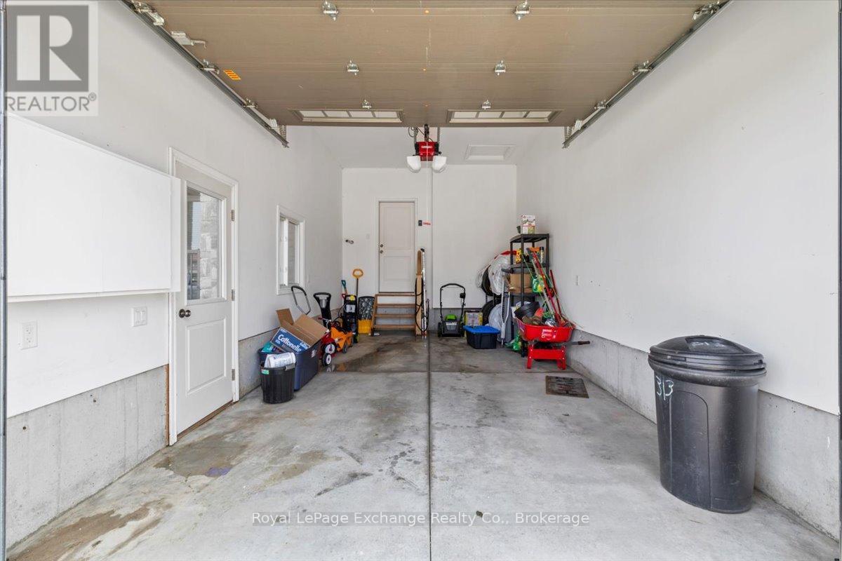 313 Stickel Street, Saugeen Shores, Ontario  N0H 2C1 - Photo 6 - X12230021