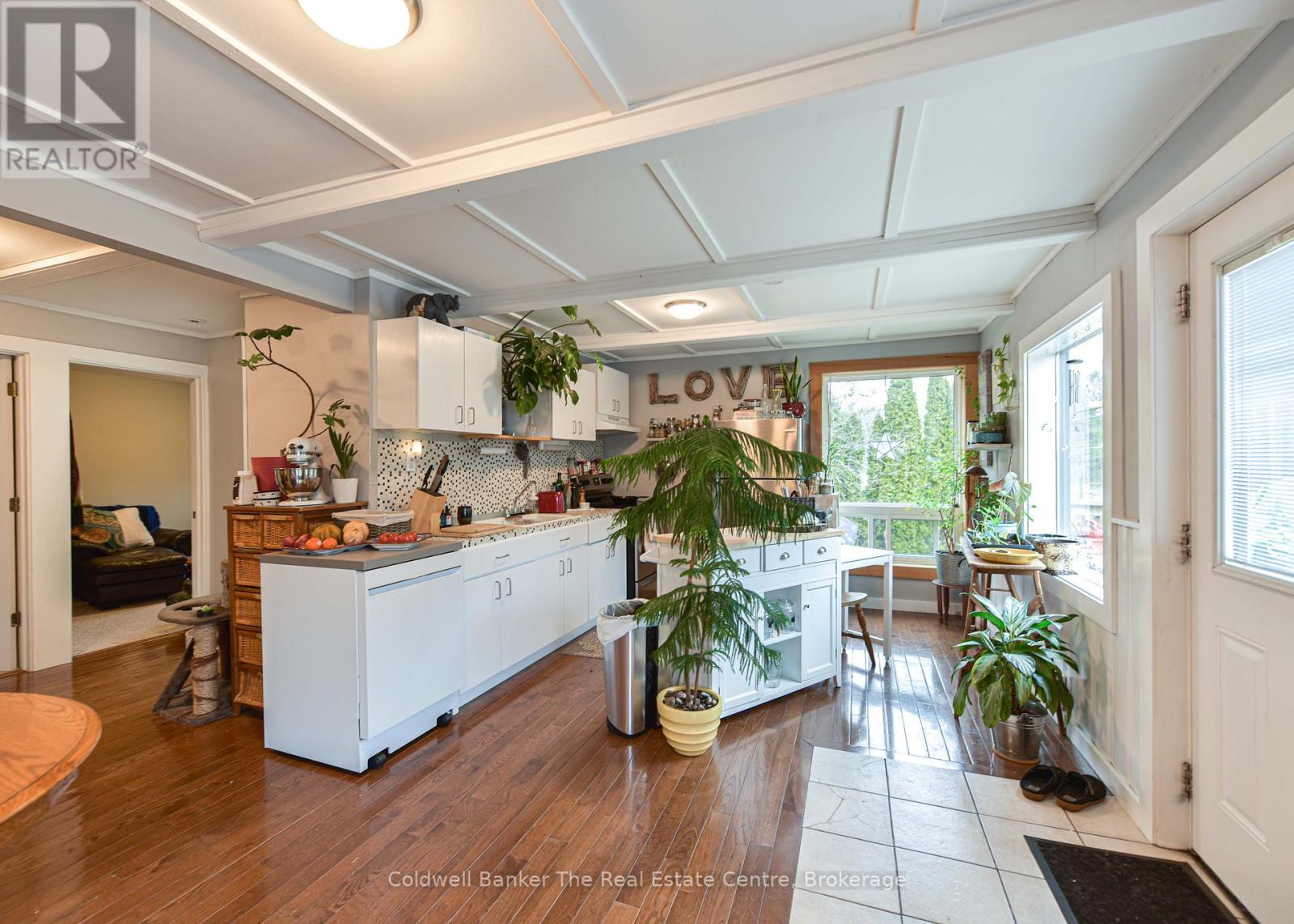 120 Bakery Lane, Gravenhurst, Ontario  P1P 1T6 - Photo 4 - X12230089
