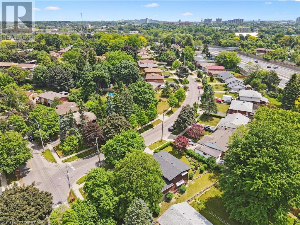 321 Dixon Street, Kitchener, Ontario  N2G 3G1 - Photo 4 - 40742252