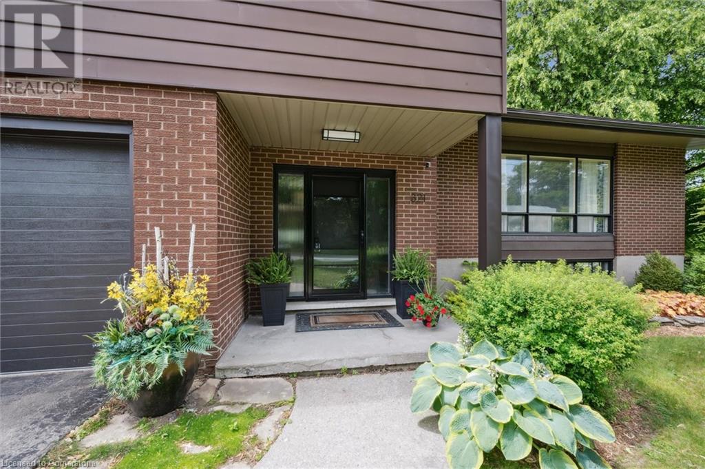 321 Dixon Street, Kitchener, Ontario  N2G 3G1 - Photo 6 - 40742252