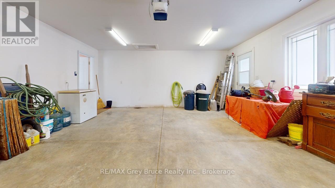 206 4th Avenue, Arran-Elderslie, Ontario  N0G 1L0 - Photo 19 - X12230118