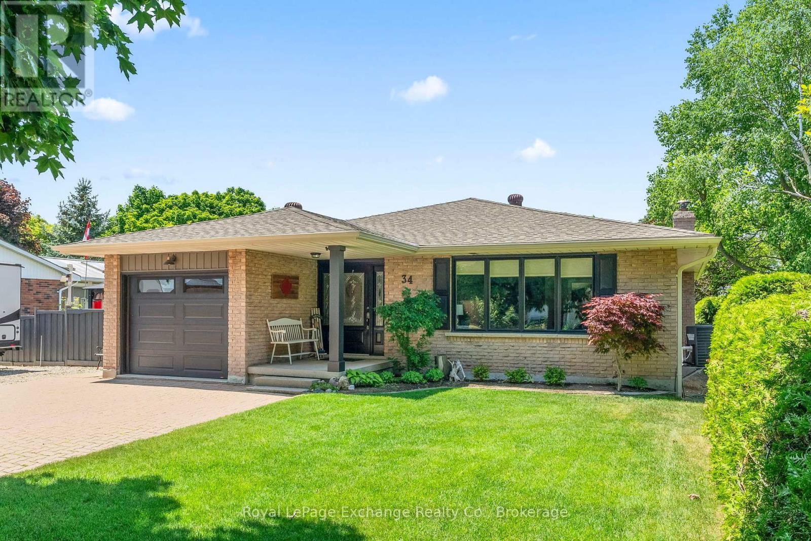 34 Anne Marie Crescent, Huron-Kinloss, Ontario  N2Z 2M8 - Photo 1 - X12230169