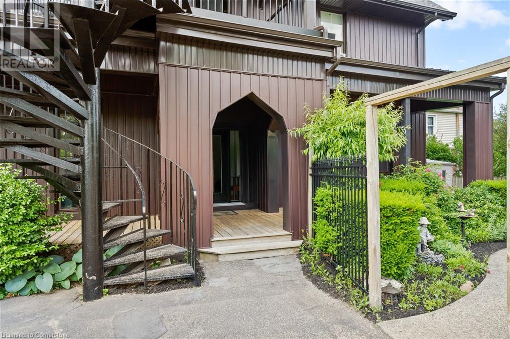 5368 Menzie Street, Niagara Falls, Ontario  L2E 2V8 - Photo 8 - 40734355