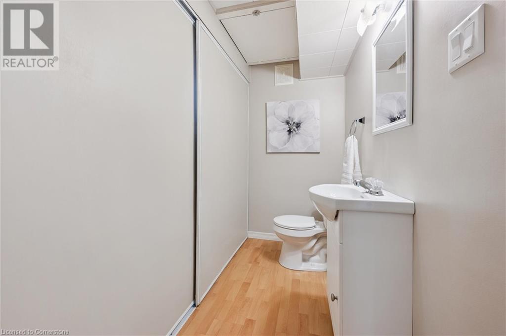 201 Stonybrook Drive, Kitchener, Ontario  N2M 4L8 - Photo 32 - 40742371
