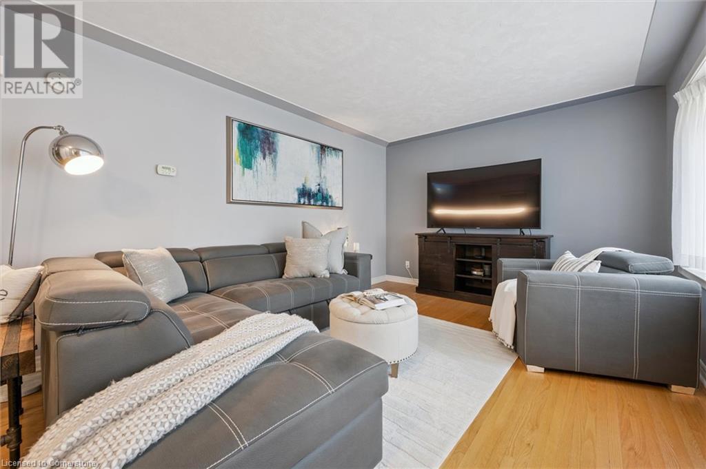 201 Stonybrook Drive, Kitchener, Ontario  N2M 4L8 - Photo 6 - 40742371