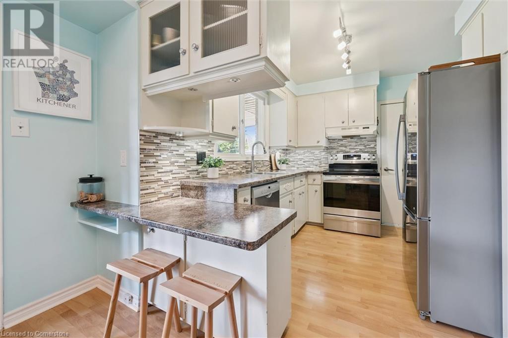 201 Stonybrook Drive, Kitchener, Ontario  N2M 4L8 - Photo 9 - 40742371