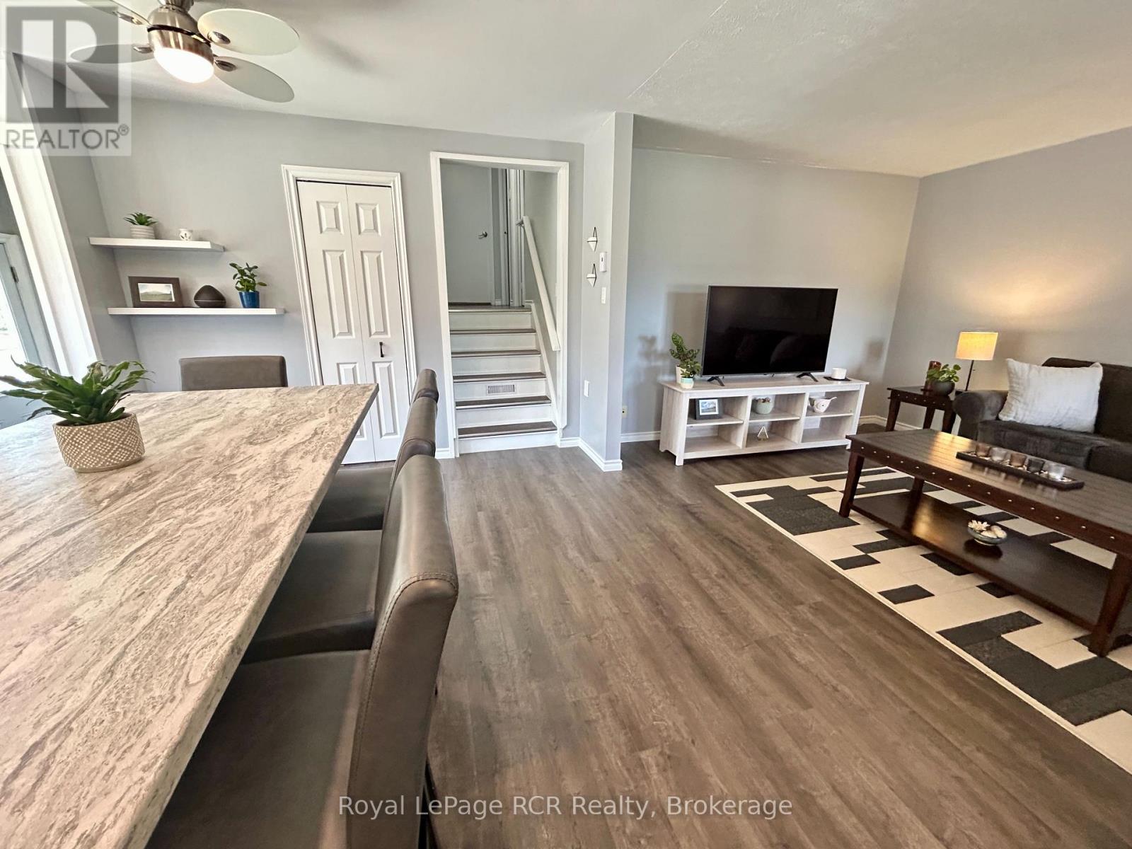 754 Andrew Malcolm Drive, Kincardine, Ontario  N2Z 1M8 - Photo 13 - X12230238