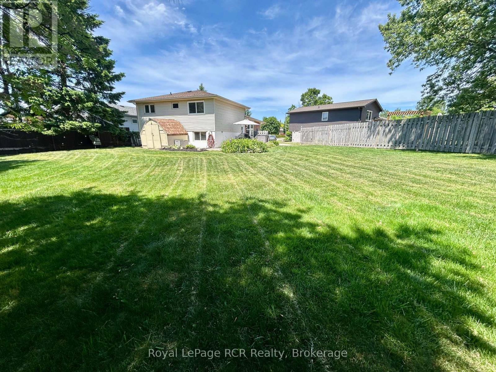 754 Andrew Malcolm Drive, Kincardine, Ontario  N2Z 1M8 - Photo 5 - X12230238
